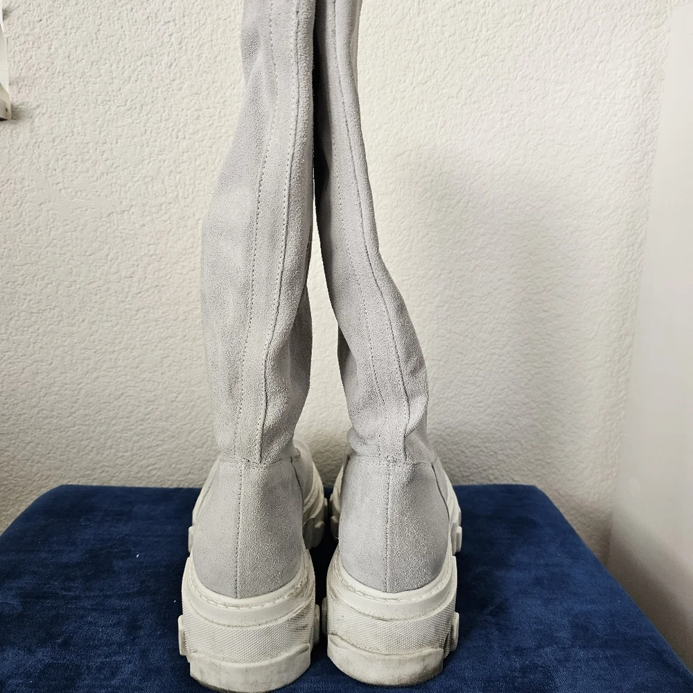 Venezia grey suede